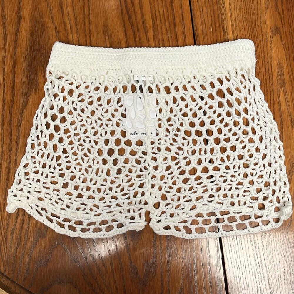 Olivaceous Womens Shorts Crocheted White Medium Swim Suit Cover-Up Layer - Picture 6 of 6